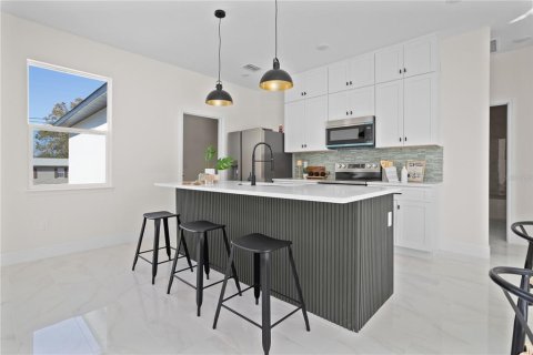 Villa ou maison à vendre à Casselberry, Floride: 4 chambres, 148.46 m2 № 2150756 - photo 9