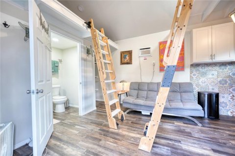 Купить виллу или дом в Сент-Питерсберг, Флорида 3 комнаты, 96.06м2, № 1826969 - фото 18