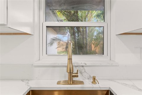 Casa en alquiler en Clearwater, Florida, 4 dormitorios, 157.1 m2 № 1910198 - foto 12