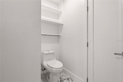 Casa en alquiler en Clearwater, Florida, 4 dormitorios, 157.1 m2 № 1910198 - foto 18