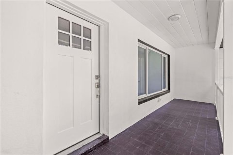 Casa en alquiler en Clearwater, Florida, 4 dormitorios, 157.1 m2 № 1910198 - foto 5