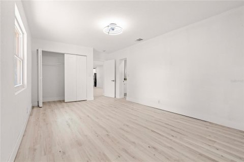Casa en alquiler en Clearwater, Florida, 4 dormitorios, 157.1 m2 № 1910198 - foto 17