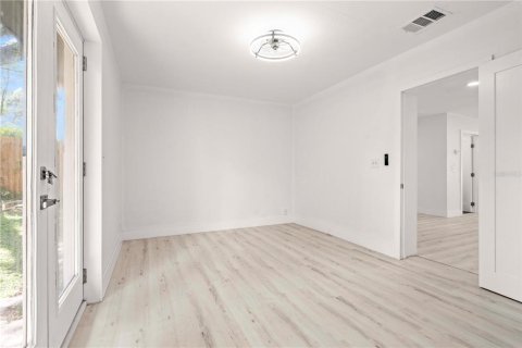Casa en alquiler en Clearwater, Florida, 4 dormitorios, 157.1 m2 № 1910198 - foto 16