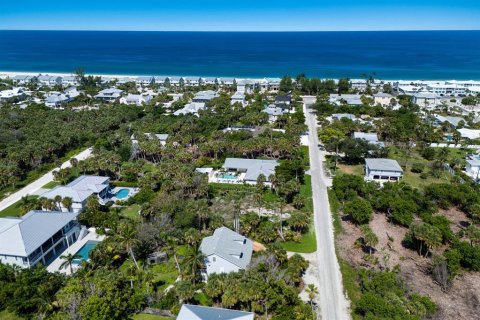House in Boca Grande, Florida 3 bedrooms, 126.44 sq.m. № 2103498 - photo 16