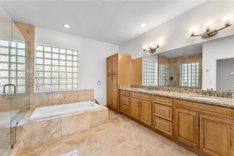 Casa en venta en Weston, Florida, 4 dormitorios, 259.57 m2 № 1992357 - foto 14