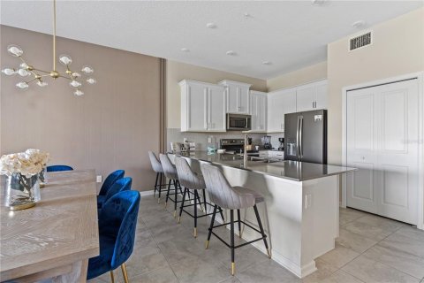 Condo in Davenport, Florida, 2 bedrooms  № 1554936 - photo 3