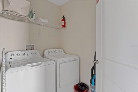 Condo in Davenport, Florida, 2 bedrooms  № 1554936 - photo 20