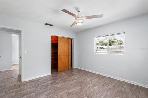 House in Lakeland, Florida 2 bedrooms, 115.01 sq.m. № 1883325 - photo 23