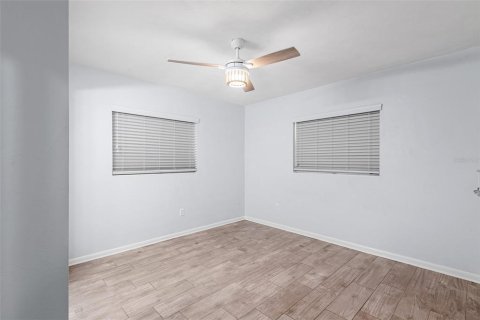 House in Lakeland, Florida 2 bedrooms, 115.01 sq.m. № 1883325 - photo 28