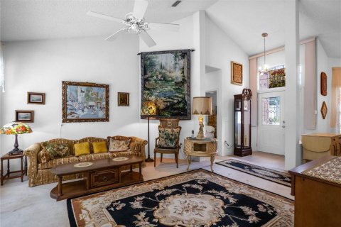 House in Ocala, Florida 2 bedrooms, 148.83 sq.m. № 1894610 - photo 8