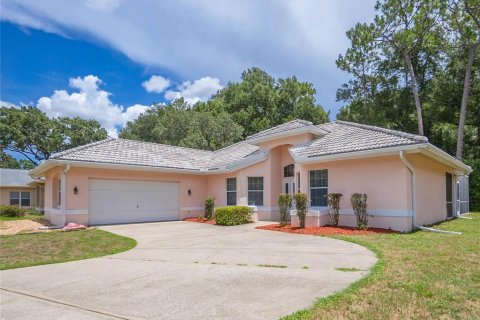 House in Ocala, Florida 2 bedrooms, 148.83 sq.m. № 1894610 - photo 2