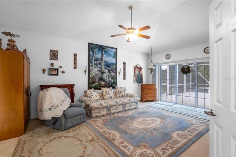 House in Ocala, Florida 2 bedrooms, 148.83 sq.m. № 1894610 - photo 16