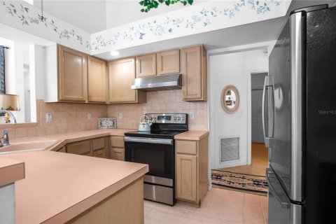 House in Ocala, Florida 2 bedrooms, 148.83 sq.m. № 1894610 - photo 13