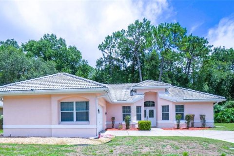 House in Ocala, Florida 2 bedrooms, 148.83 sq.m. № 1894610 - photo 4