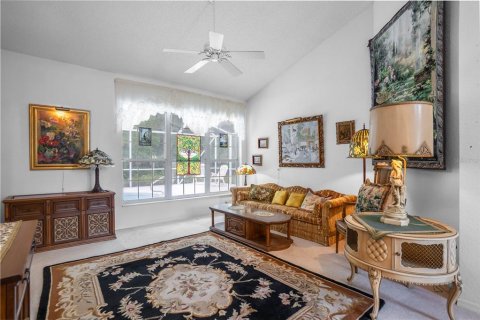 House in Ocala, Florida 2 bedrooms, 148.83 sq.m. № 1894610 - photo 7