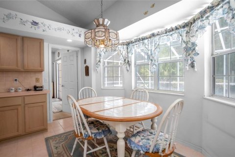 House in Ocala, Florida 2 bedrooms, 148.83 sq.m. № 1894610 - photo 10