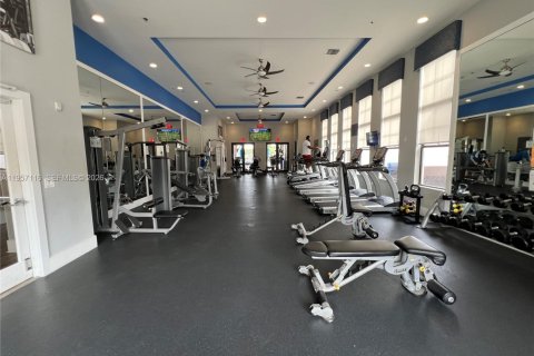 Снять в аренду таунхаус в Майами, Флорида 4 спальни, 214.79м2, № 2020726 - фото 30