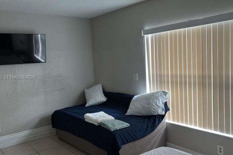 Appartement à louer à Pompano Beach, Floride: 2 chambres, 273.88 m2 № 2255662 - photo 20