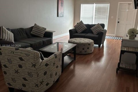 Appartement à louer à Pompano Beach, Floride: 2 chambres, 273.88 m2 № 2255662 - photo 17