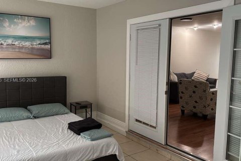 Appartement à louer à Pompano Beach, Floride: 2 chambres, 273.88 m2 № 2255662 - photo 21