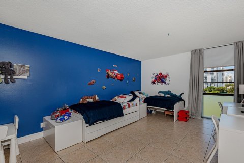 Copropriété à louer à Aventura, Floride: 2 chambres, 92.34 m2 № 2387283 - photo 15