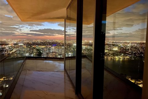 Copropriété à louer à Sunny Isles Beach, Floride: 2 chambres, 119.94 m2 № 1981622 - photo 23