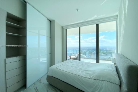 Copropriété à louer à Sunny Isles Beach, Floride: 2 chambres, 119.94 m2 № 1981622 - photo 12