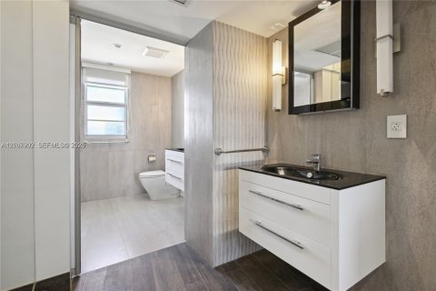 Copropriété à louer à Miami Beach, Floride: 1 chambre, 147.25 m2 № 2332157 - photo 6