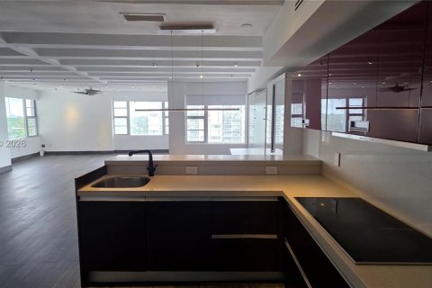 Copropriété à louer à Miami Beach, Floride: 1 chambre, 147.25 m2 № 2332157 - photo 26