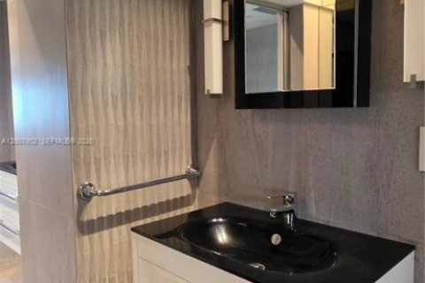Copropriété à louer à Miami Beach, Floride: 1 chambre, 147.25 m2 № 2332157 - photo 29