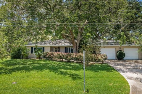 Villa ou maison à Belleair, Floride 4 chambres, 282.89 m2 № 2101729