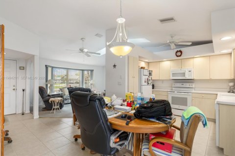 Купить виллу или дом в Пунта-Горда, Флорида 5 комнат, 129.41м2, № 2045504 - фото 9