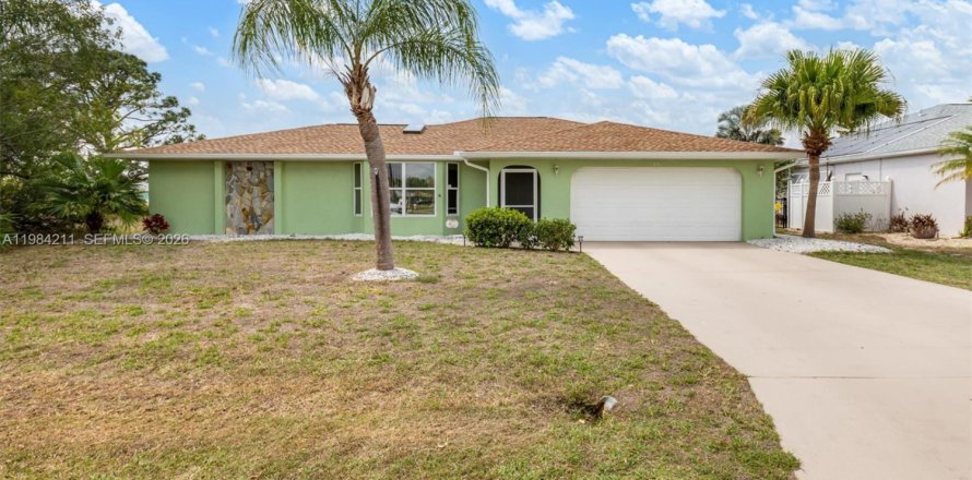 Дом в Пунта-Горда, Флорида 5 комнат, 129.41м2 № 2045504