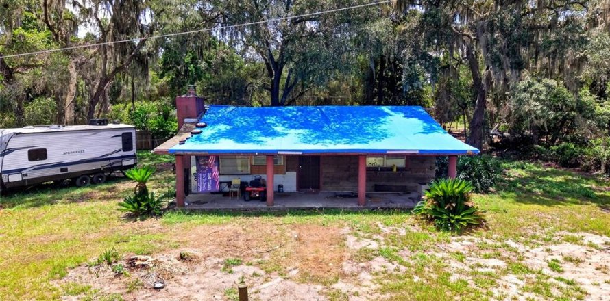 Casa en Ocklawaha, Florida 2 dormitorios, 123.47 m2 № 2203975