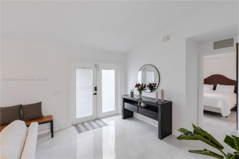 Villa ou maison à vendre à Cape Coral, Floride: 3 chambres, 165.83 m2 № 1800680 - photo 8