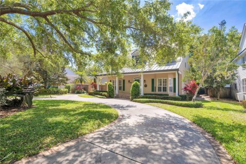 Casa en venta en Winter Park, Florida, 5 dormitorios, 357.77 m2 № 1734977 - foto 1