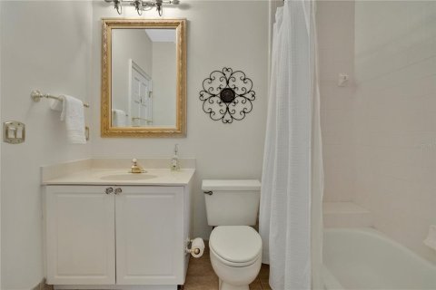 Casa en venta en Winter Park, Florida, 5 dormitorios, 357.77 m2 № 1734977 - foto 25