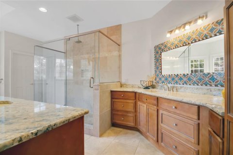 Casa en venta en Winter Park, Florida, 5 dormitorios, 357.77 m2 № 1734977 - foto 18