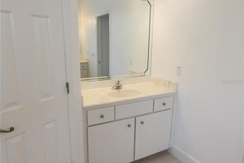 Casa en alquiler en Palm Coast, Florida, 4 dormitorios, 199.83 m2 № 1802104 - foto 18