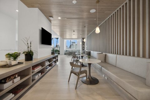 Apartamento en alquiler en Miami, Florida, 43.11 m2 № 1936934 - foto 6