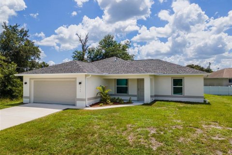 House in Lehigh Acres, Florida 3 bedrooms, 139.73 sq.m. № 2231426