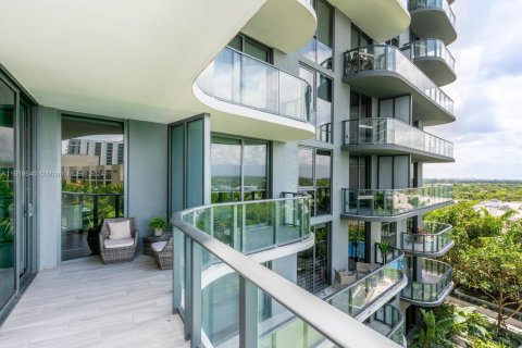 Condo in Miami, Florida, 1 bedroom  № 1940467 - photo 30