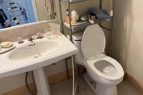 Condominio en alquiler en Aventura, Florida, 2 dormitorios, 126.44 m2 № 1960224 - foto 14