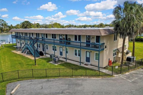 Condo in Crystal River, Florida, 2 bedrooms № 2378328 - photo 26