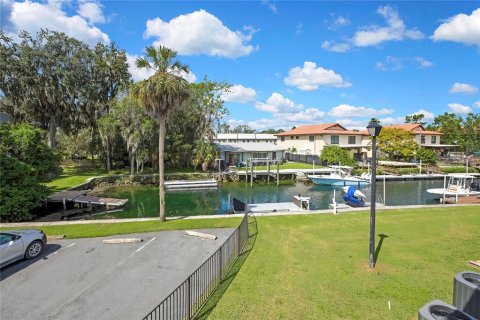 Condo in Crystal River, Florida, 2 bedrooms № 2378328 - photo 24