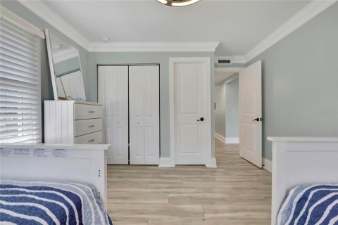 Condo in Crystal River, Florida, 2 bedrooms № 2378328 - photo 13