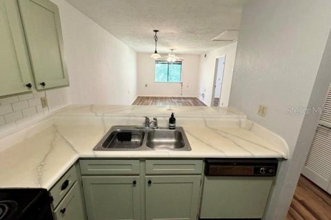 Condominio en alquiler en Gainesville, Florida, 2 dormitorios, 81.2 m2 № 1906419 - foto 4
