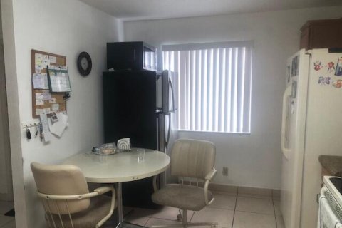 Touwnhouse à vendre à Boca Raton, Floride: 3 chambres, 149.02 m2 № 2249328 - photo 8