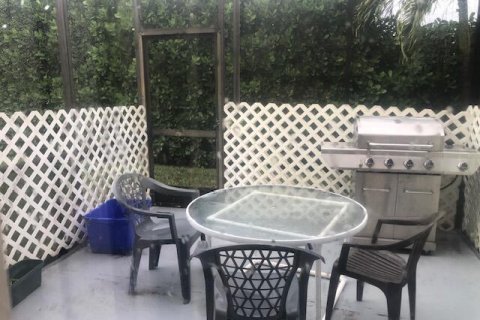 Touwnhouse à vendre à Boca Raton, Floride: 3 chambres, 149.02 m2 № 2249328 - photo 21