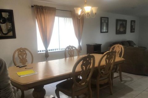 Touwnhouse à vendre à Boca Raton, Floride: 3 chambres, 149.02 m2 № 2249328 - photo 3